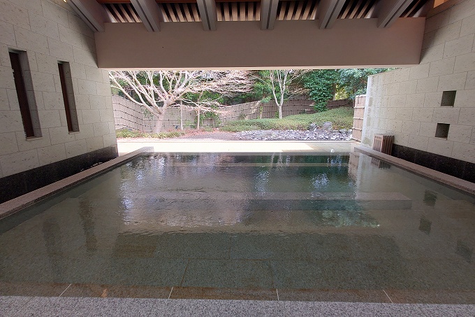 赤沢迎賓館の露天風呂