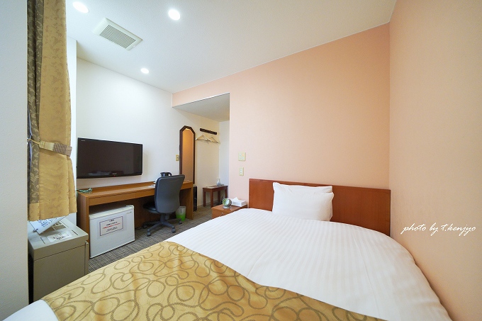 セミダブルルーム