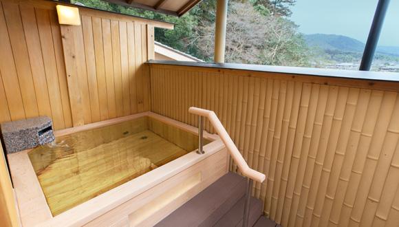 嵐山温泉 彩四季の宿 花筏 / 京都府京都市