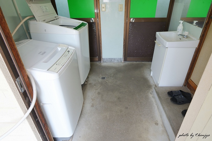 旧館宿泊棟に設置された洗濯機