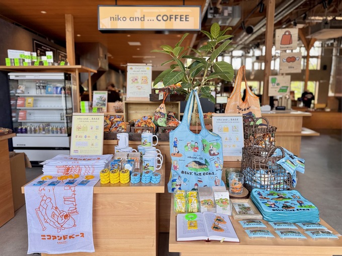 ニコアンドベースオリジナルグッズ１
