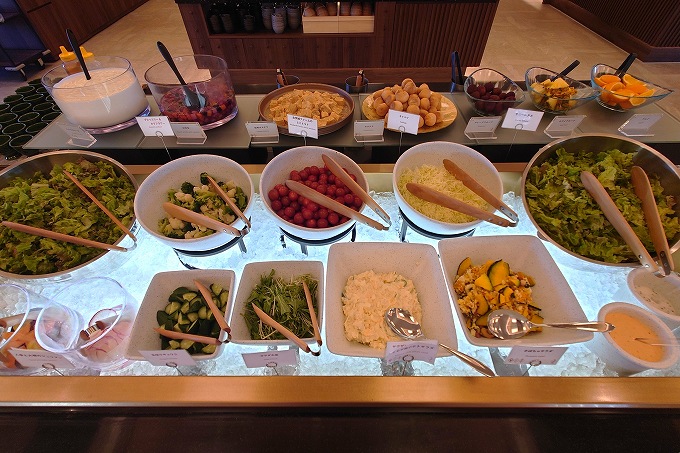 朝食ビュッフェ