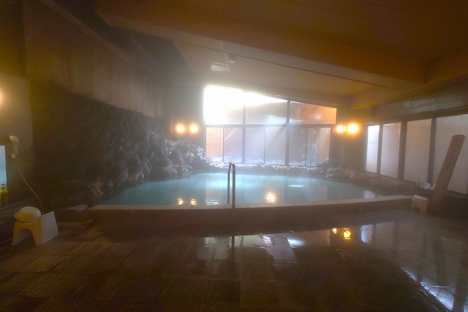 亀の井ホテル 草津湯畑の大浴場女湯内湯