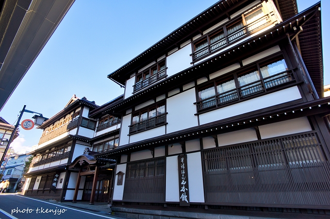 山本館の外観。国登録有形文化財
