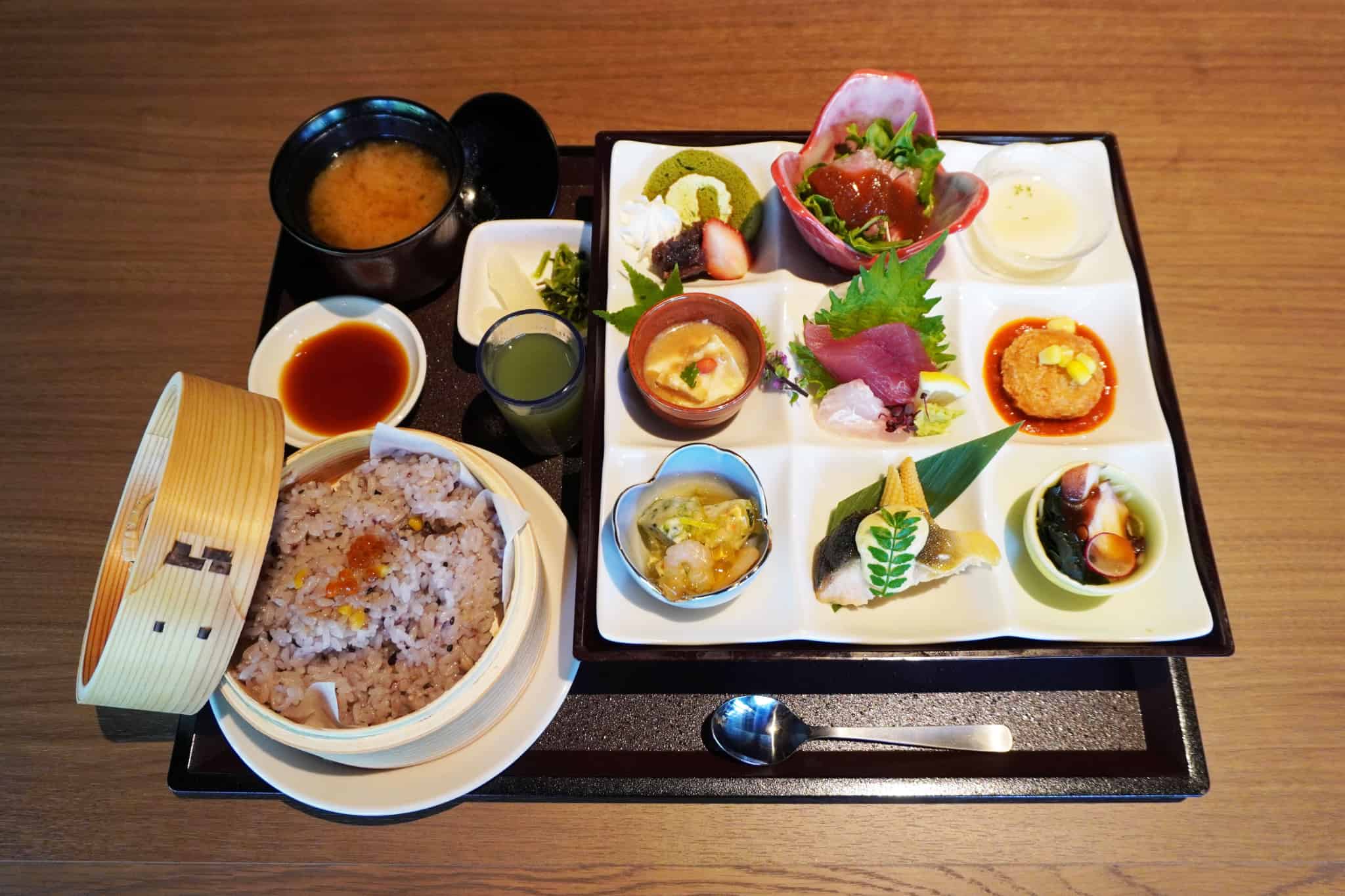 極み九枡弁当
