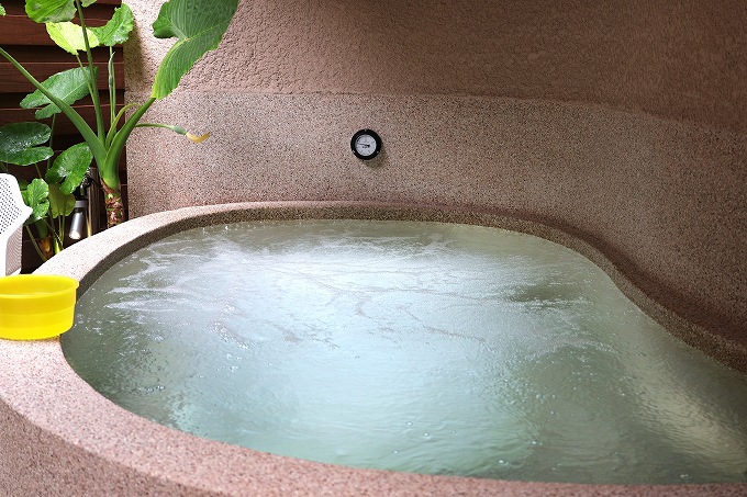男性用THE ABYSS(ザ・アビス)の水風呂