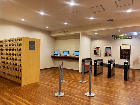 SPA EAS 館内入り口