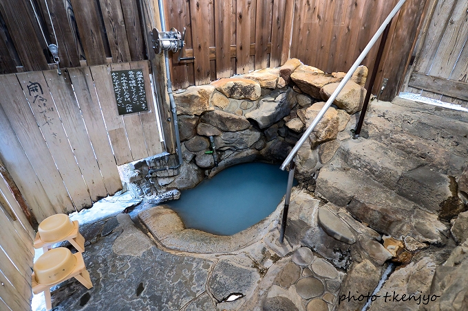 つぼ湯は関西屈指の極上名湯のひとつ
