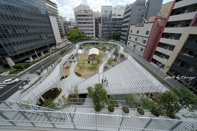 TOTOPA博多駅前店から見下ろす明治公園